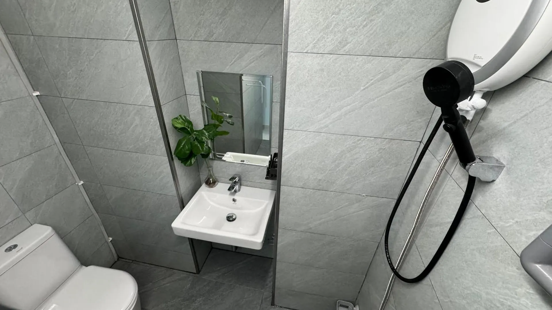 Black And White Dist 1 Ho Chi Minh City Apartment